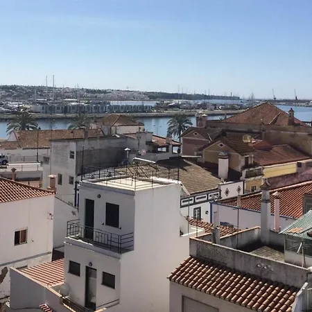In Portimao, With Wonderful View, Furnished Balcony And Wi * Portimao